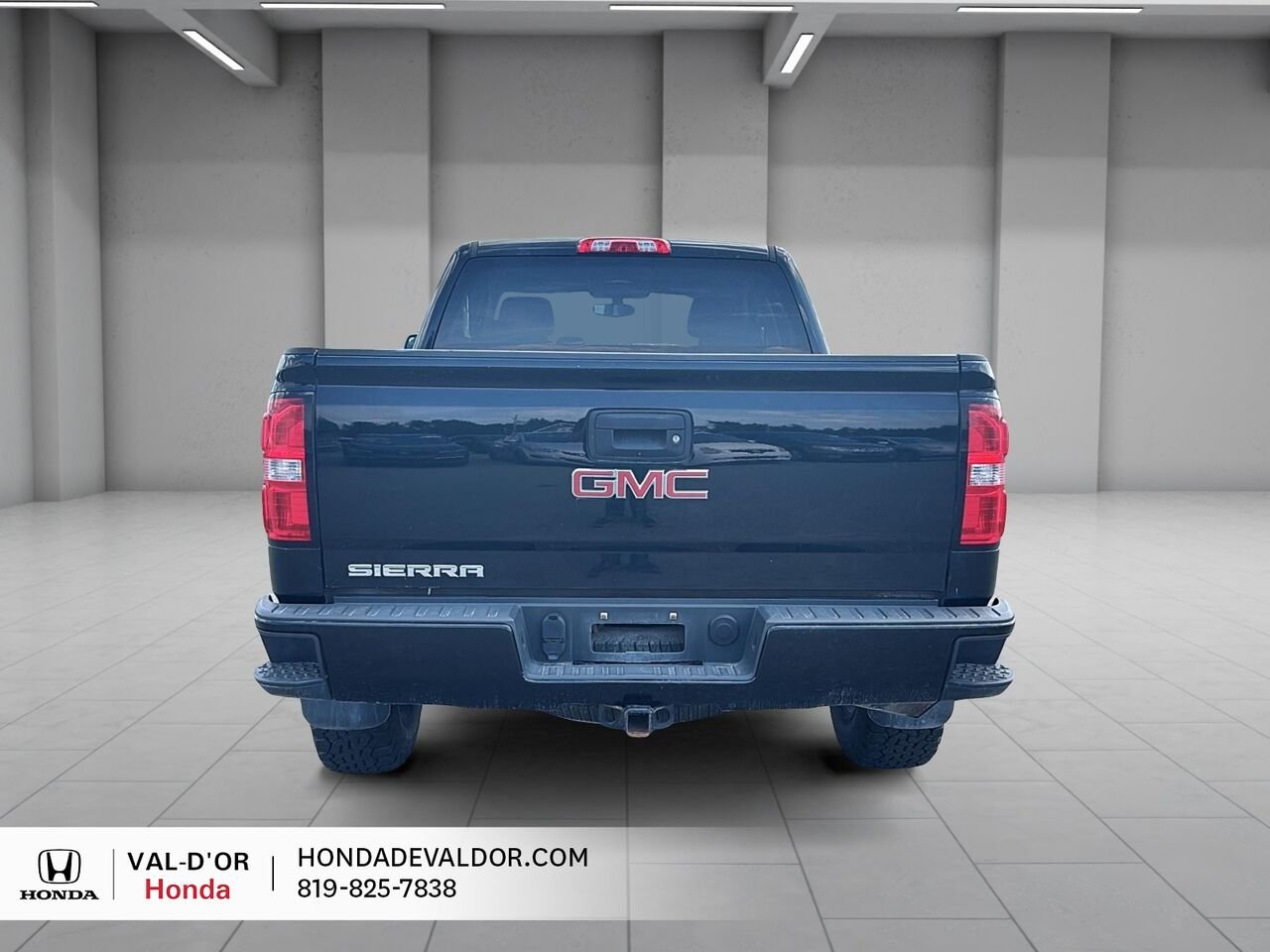 GMC Sierra 1500 Cabine double 4RM 143,5 po 2018 Noir Val-d'Or - photo #2