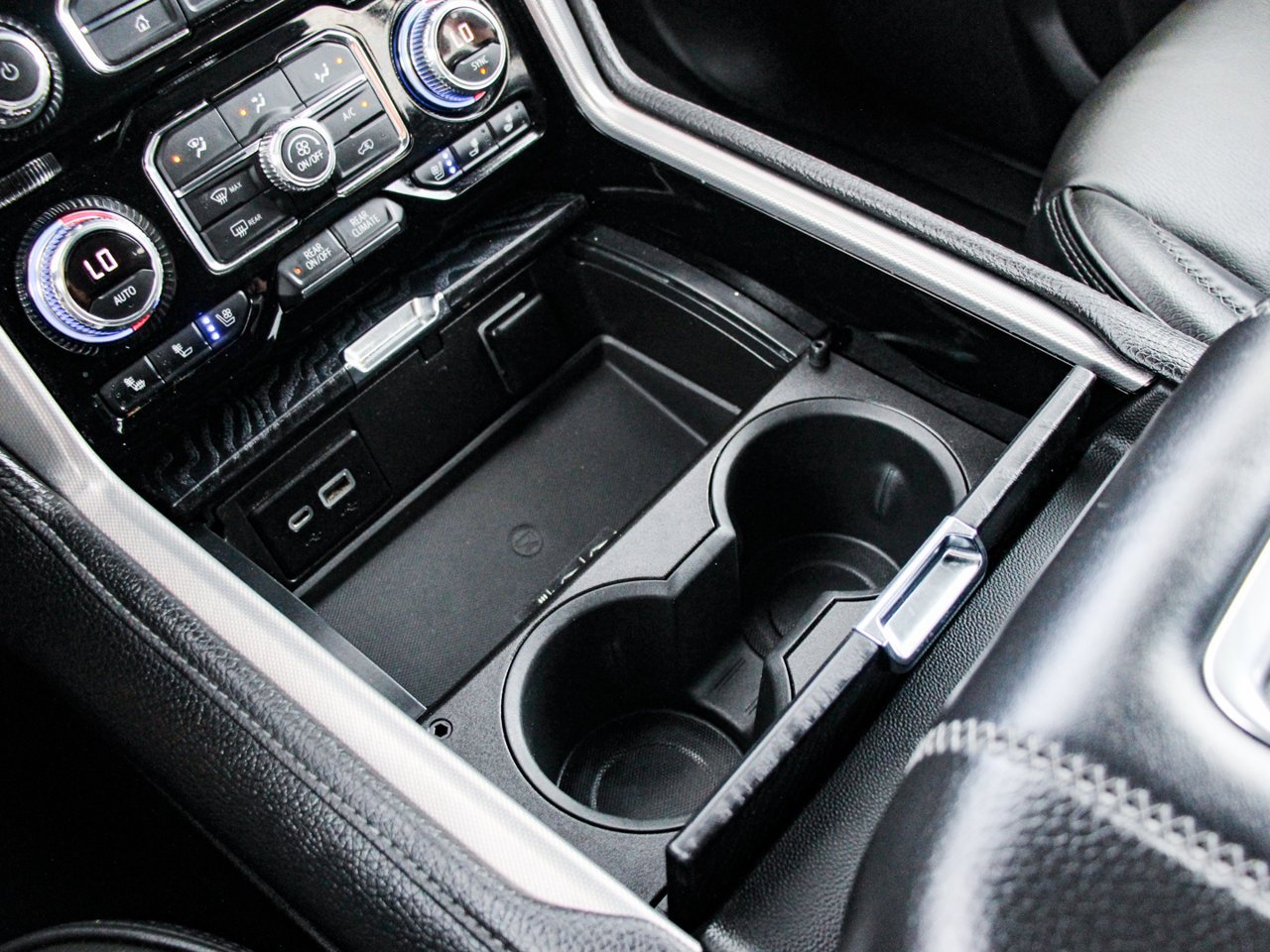 2022 GMC Yukon XL 4WD 4dr Denali Grey Sherwood Park - photo #27