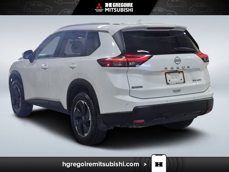 2024 Nissan Rogue White Laval - photo #5