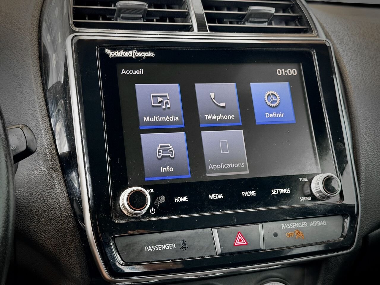 2021 Mitsubishi RVR Grey Notre-Dame-des-Prairies - photo #25
