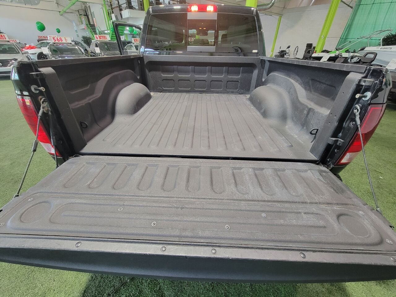 Ram 1500 Classic 2019 Noir Longueuil, - photo #14