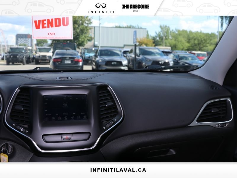 Jeep Cherokee IA2491 | NORTH - CAMERA DE RECUL - MAGS 2019 Laval - photo #22