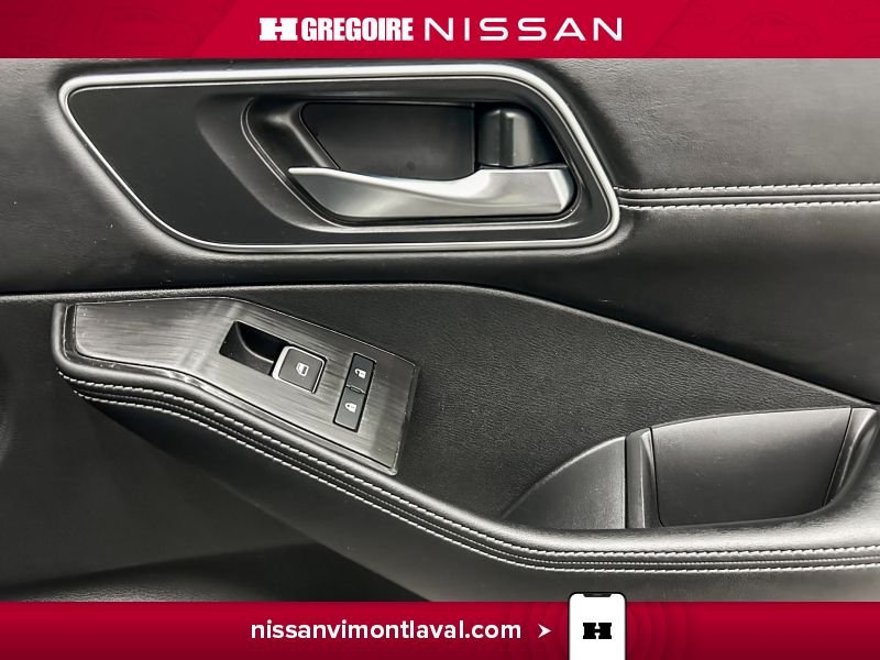 2024 Nissan Rogue White Laval - photo #11