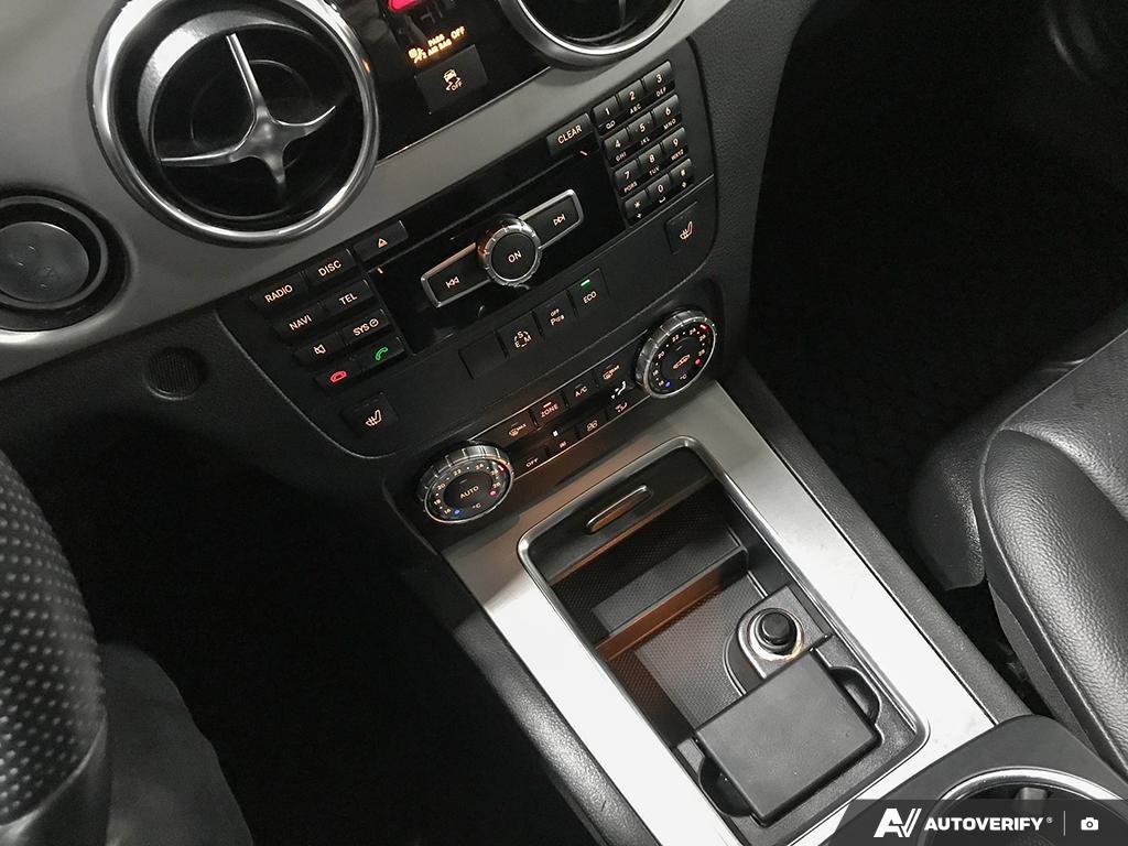 2014 Mercedes-Benz GLK 350 2601201A | GLK 350 White Edmonton - photo #17