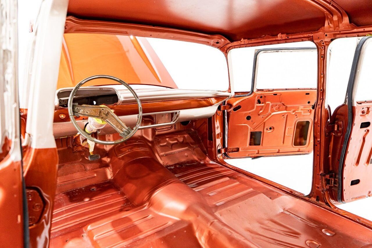 Chevrolet Bel Air PRIX EN USD | Project Wagon Completely Restored Shell 1957 Montréal - photo #8
