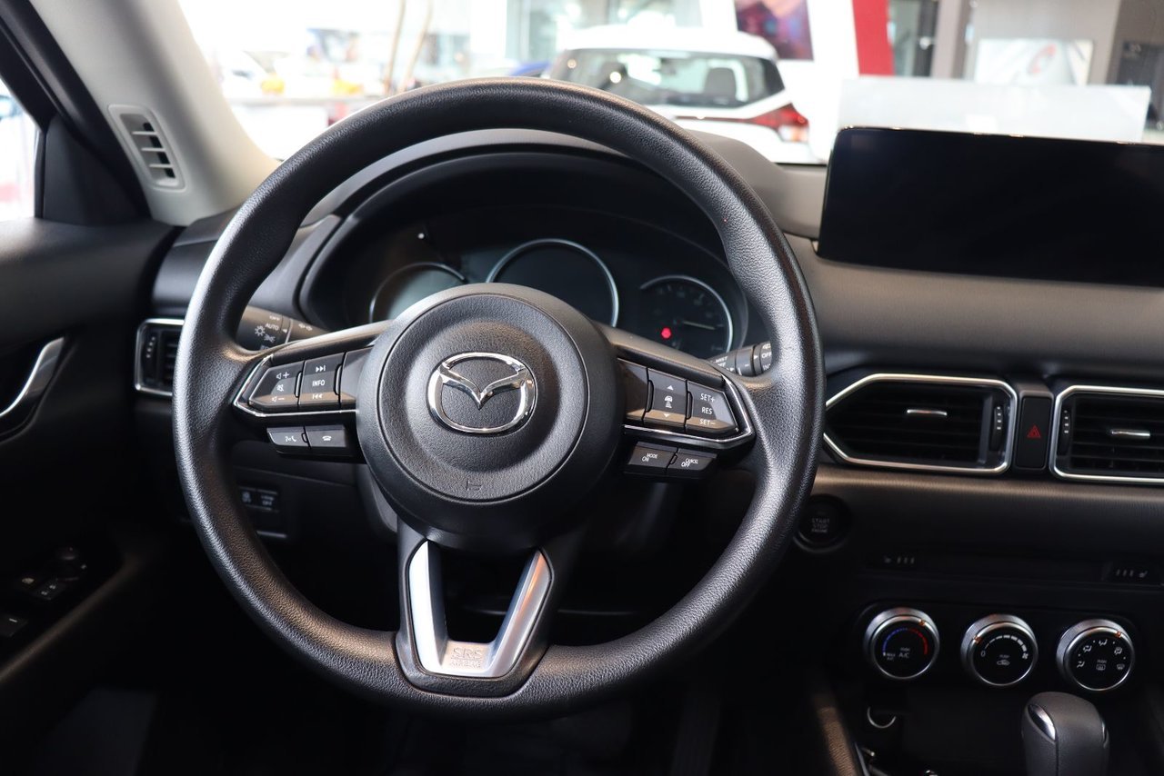 2024 Mazda CX-5 VIN JM3KFBBM0R0382019 White Chicoutimi - photo #11
