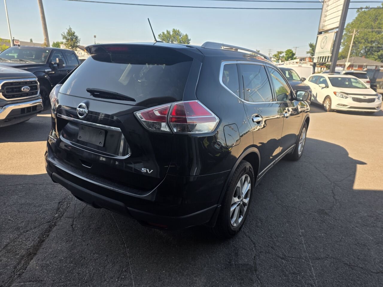 2016 Nissan Rogue Black  - photo #5