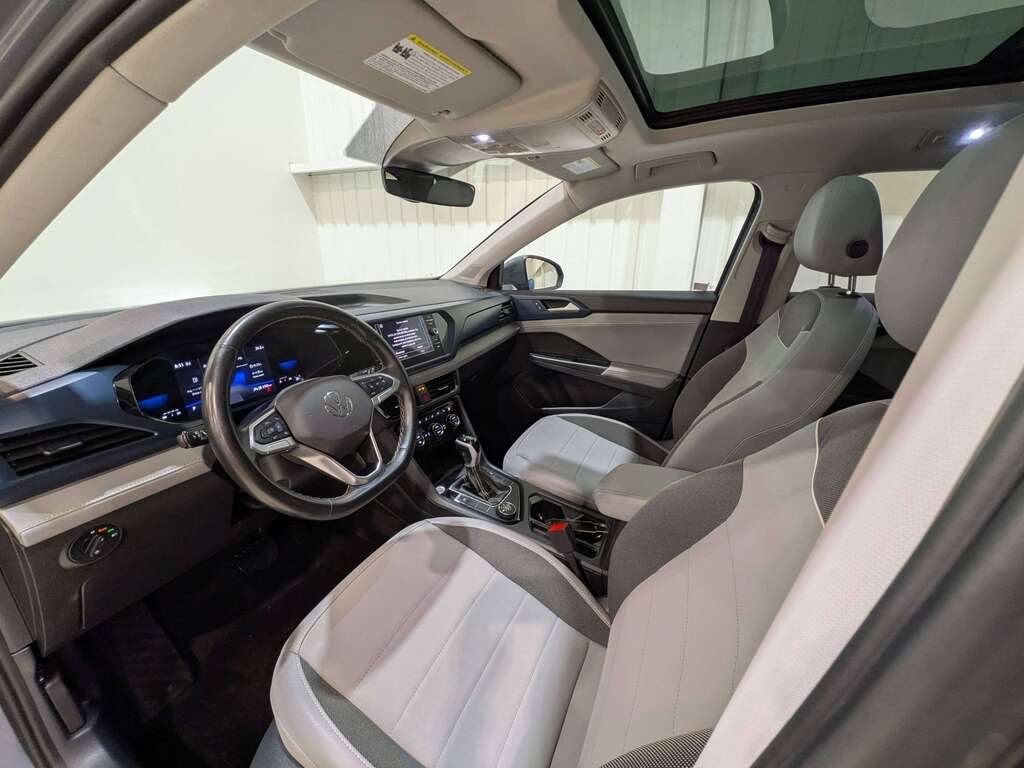 2024 Volkswagen Taos Comfortline 4MOTION Grey Val-David - photo #7