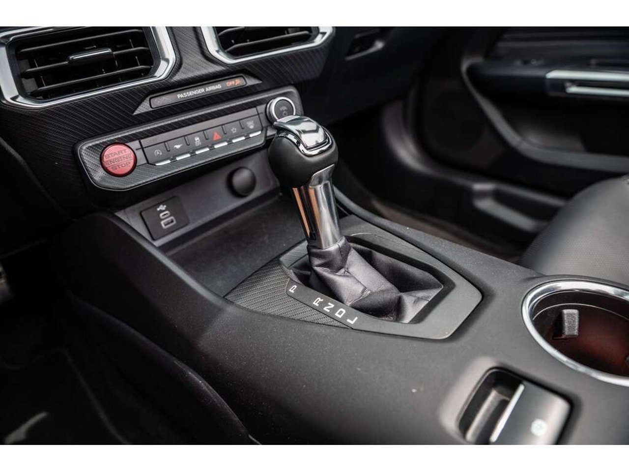 2025 Ford Mustang Silver Sainte-Julienne - photo #25