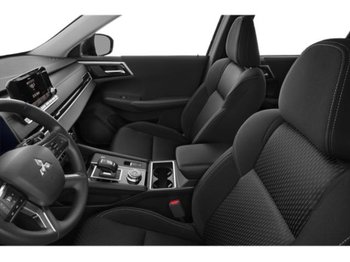 Mitsubishi Outlander PHEV SE