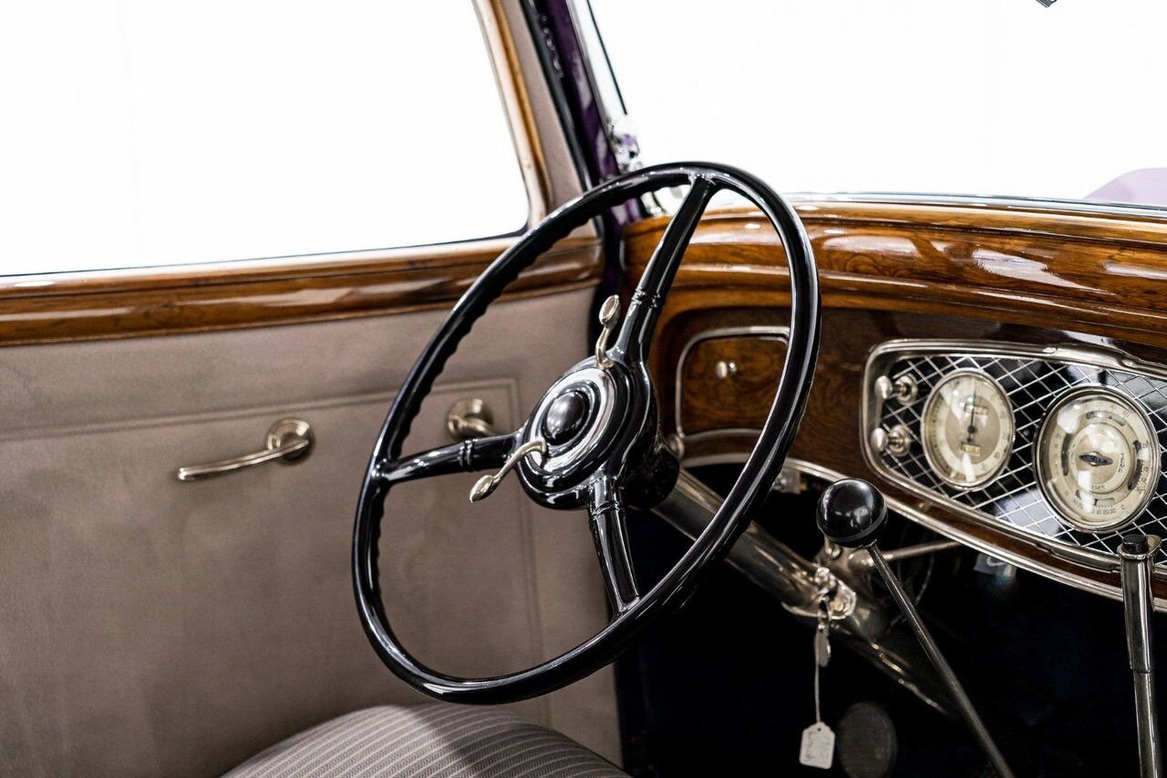 1933 Lincoln KB Victoria Coupe One Of 18 Built, And The Only Known Surviving **PRICE IN USD** Purple Montreal - photo #9