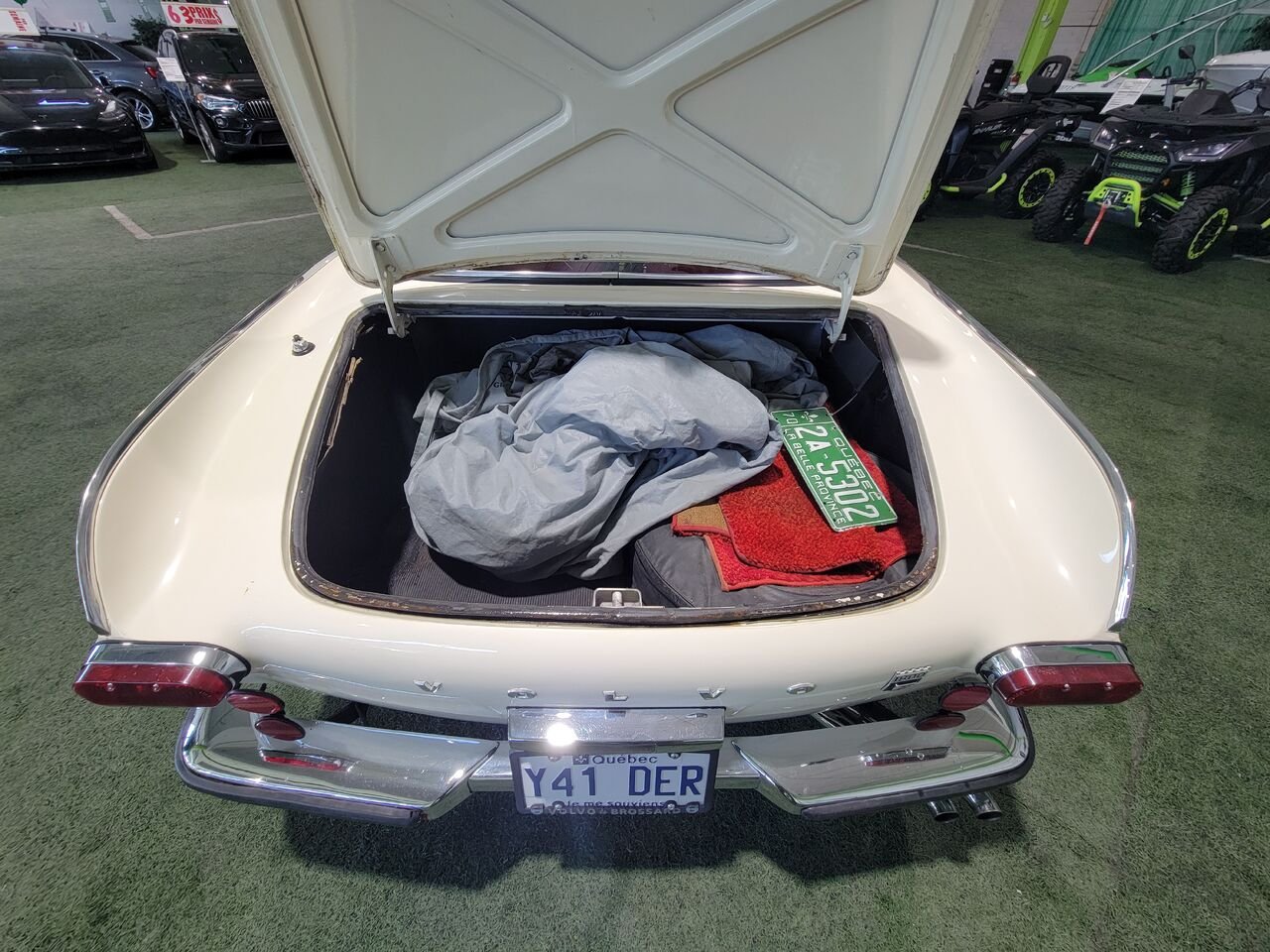 Volvo P1800e 1970 Beige Longueuil, - photo #13