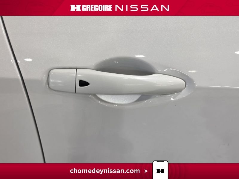 2024 Nissan Kicks White Laval - photo #12