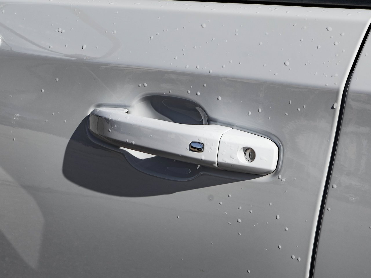 2025 Chevrolet Silverado 1500 4WD Crew Cab 147 LT White Sherwood Park - photo #11