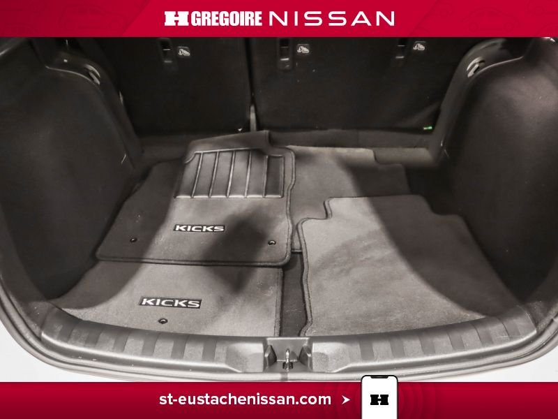 Nissan Kicks 2023 Blanc Laval - photo #26