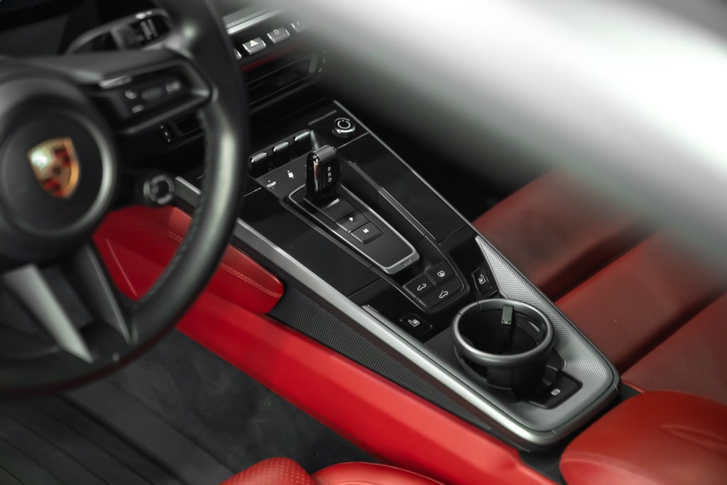 Porsche 911 Carrera 4S 2020 Noir Kirkland - photo #13