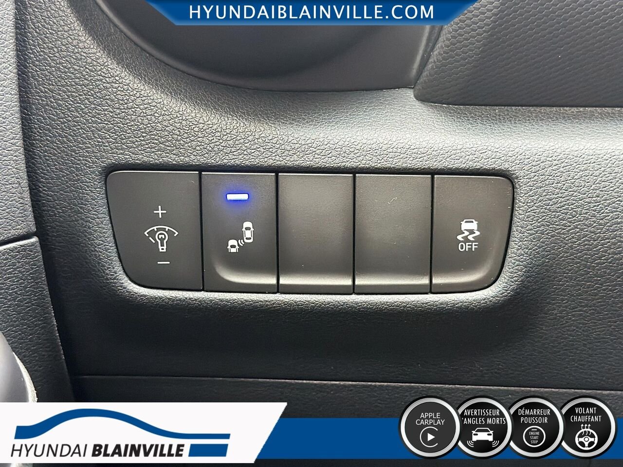 2020 Hyundai Kona White Blainville - photo #10