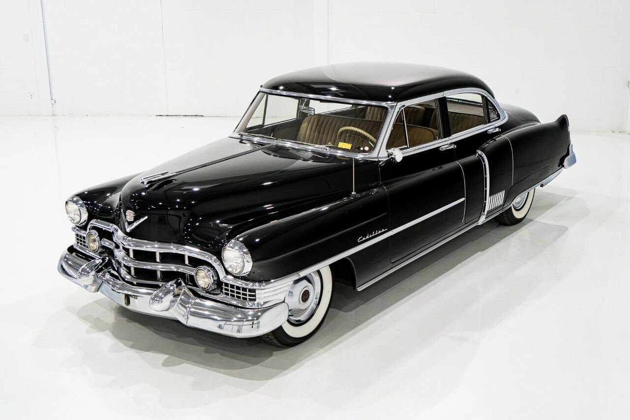 Cadillac Fleetwood Unrestored factory black paint **PRICE IN USD** 1951 Noir Montréal - photo #29