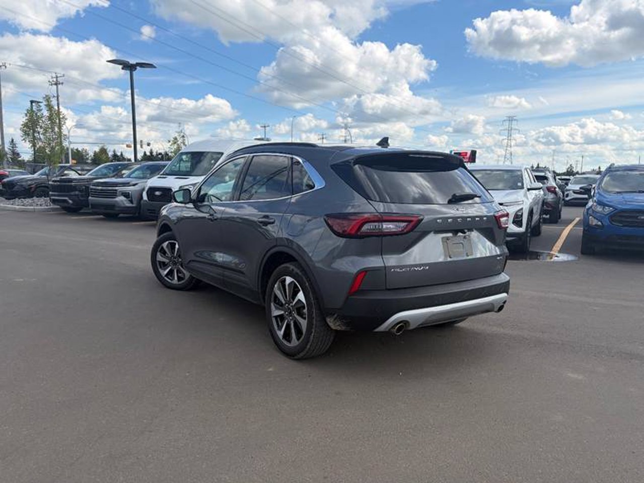 2025 Ford Escape Platinum AWD Grey Sherwood Park - photo #3