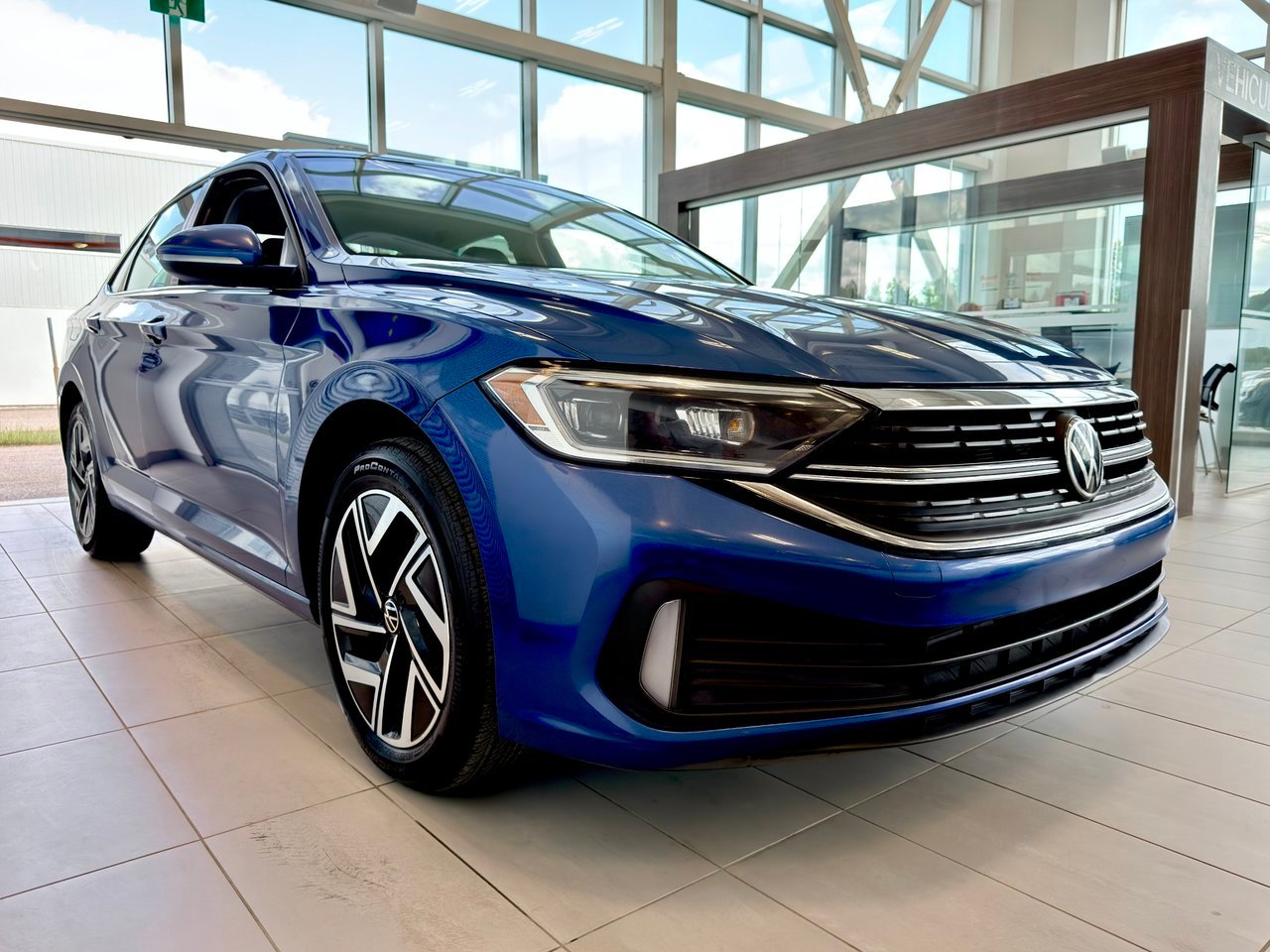Volkswagen Jetta 2022 Bleu Notre-Dame-des-Prairies - photo #7