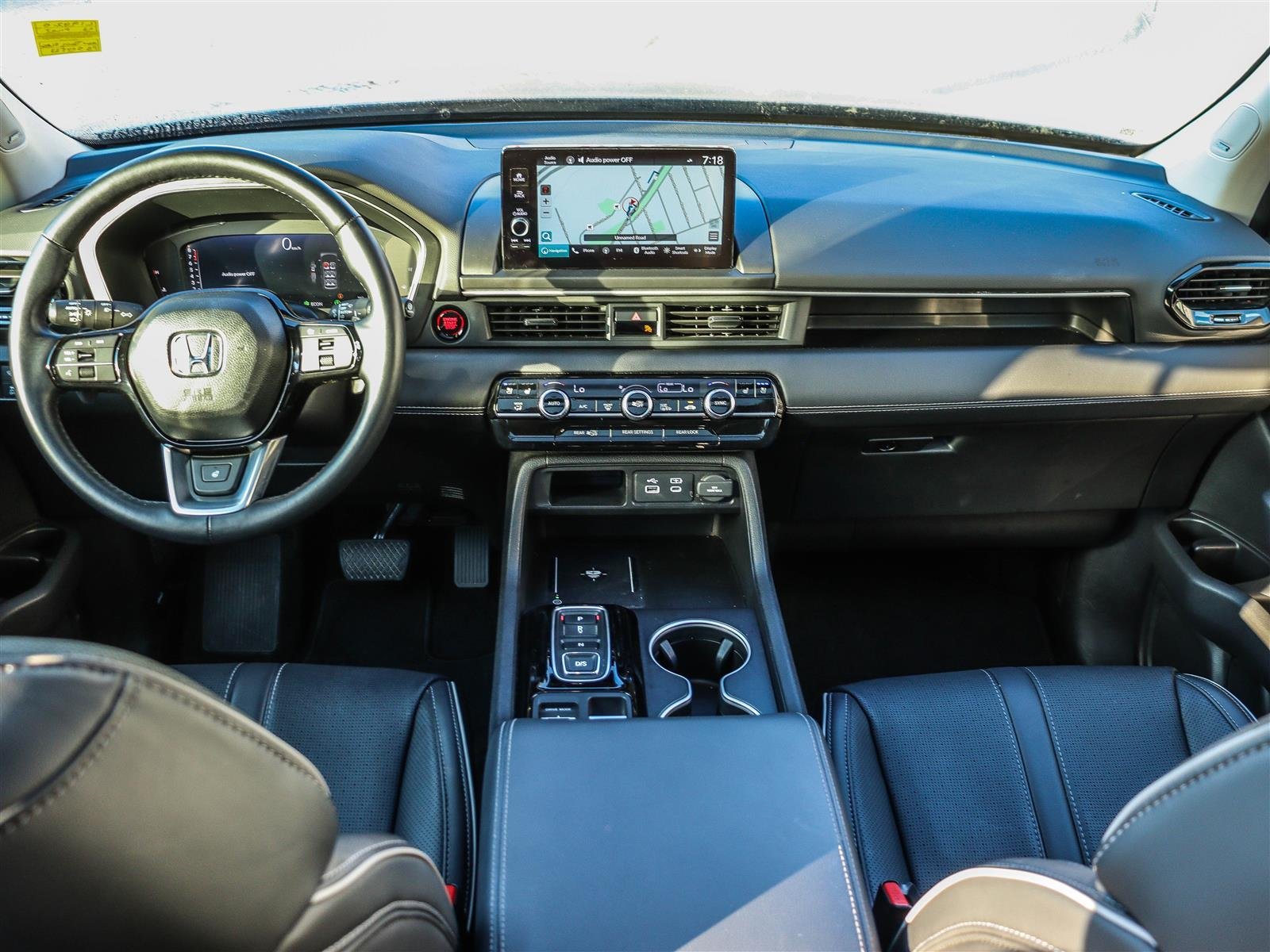 Honda Pilot Touring 2023 Black Ottawa & Gatineau - photo #13