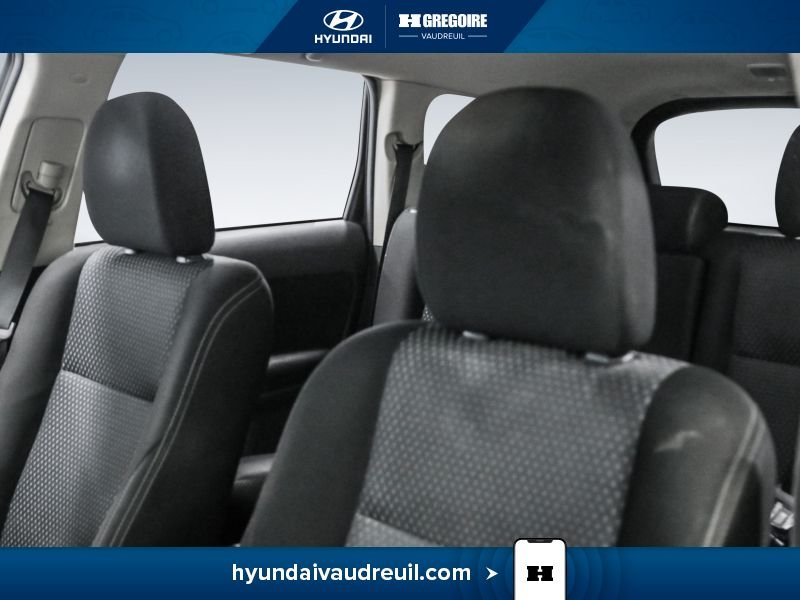 Mitsubishi Outlander YW141 | 2WD 4dr ES 2016 Brun Laval - photo #13