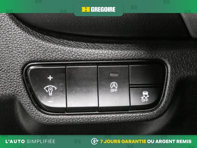 2023 Kia Seltos White Saint-Eustache - photo #16