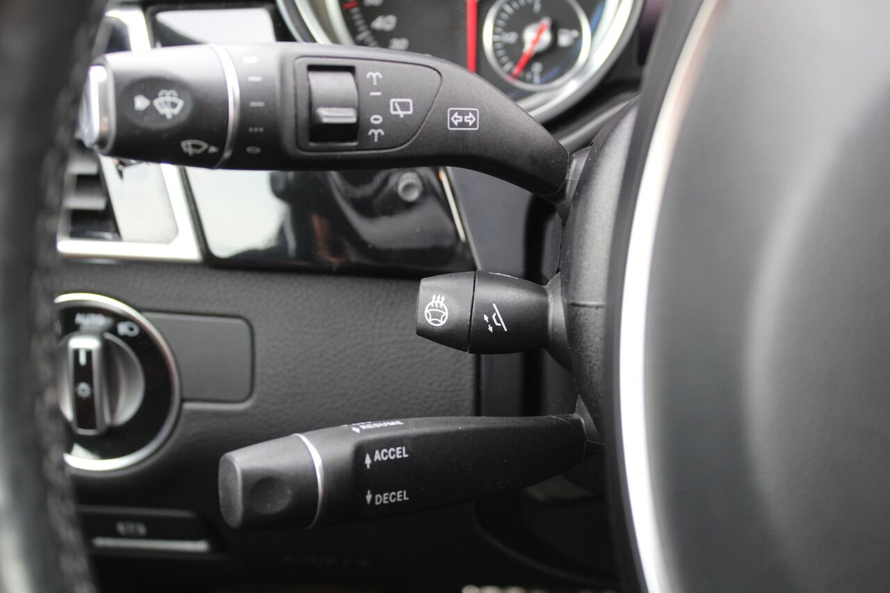 Mercedes-Benz GLE VIN: 4JGDA5GB1JB111614 2018 Argent Sainte-Rose - photo #12