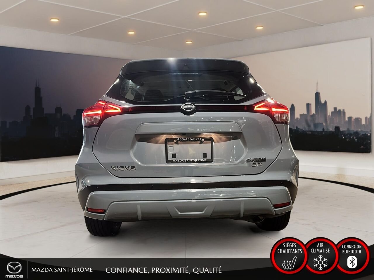 Nissan Kicks SR | DÉMARREUR À DISTANCE | AIDE AU STATIONNEMENT | MAGS NOIR 2023 Gris Saint-Jérôme - photo #6