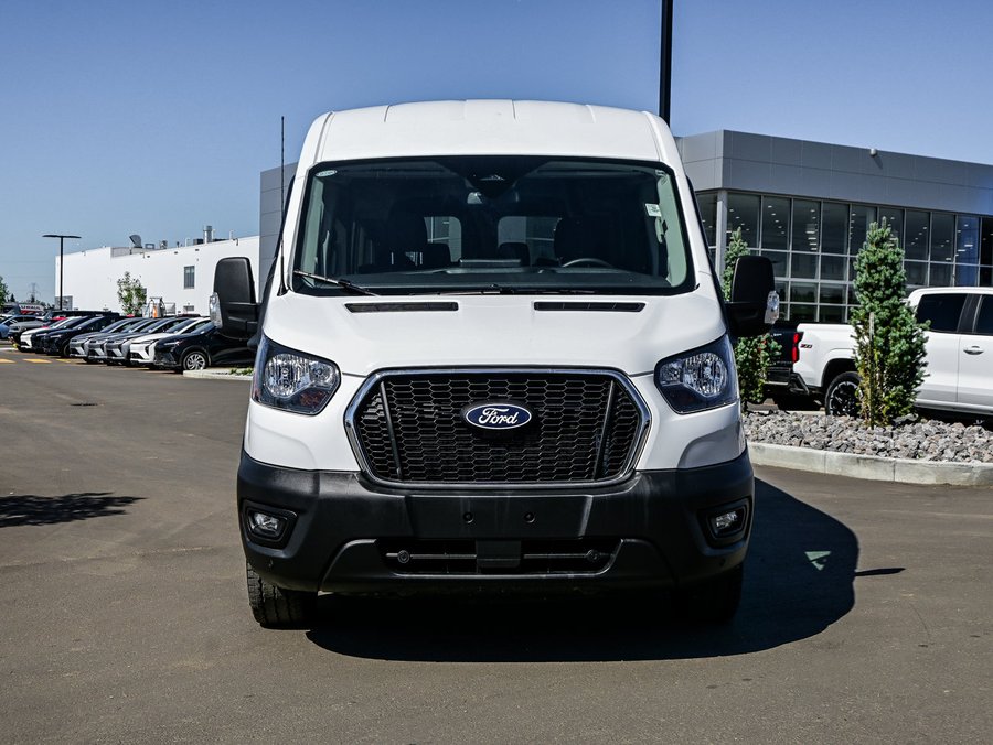 2026 Ford Transit Passenger Wagon 2026 White