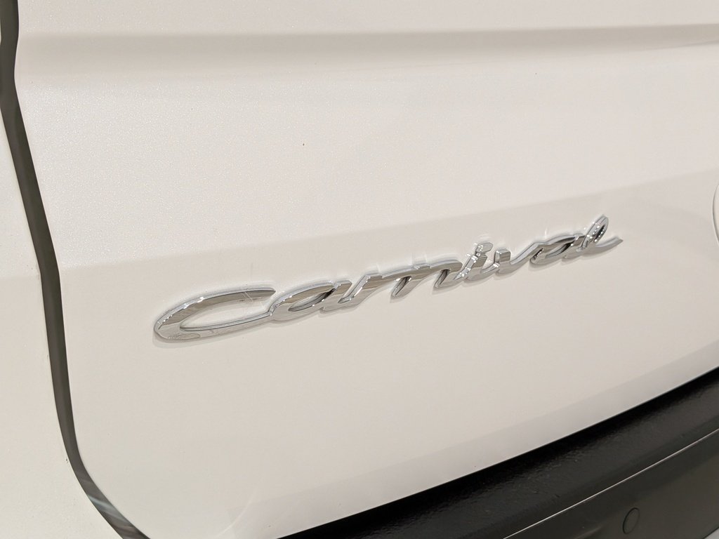 2022 Kia Carnival SX FWD *Ltd Avail* White Val-David - photo #39
