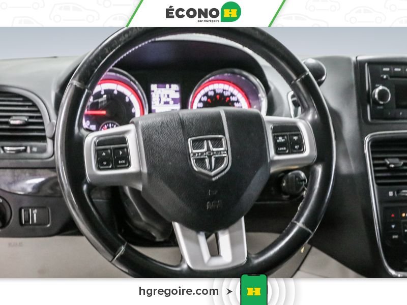 2018 Dodge GR Caravan White Laval - photo #15