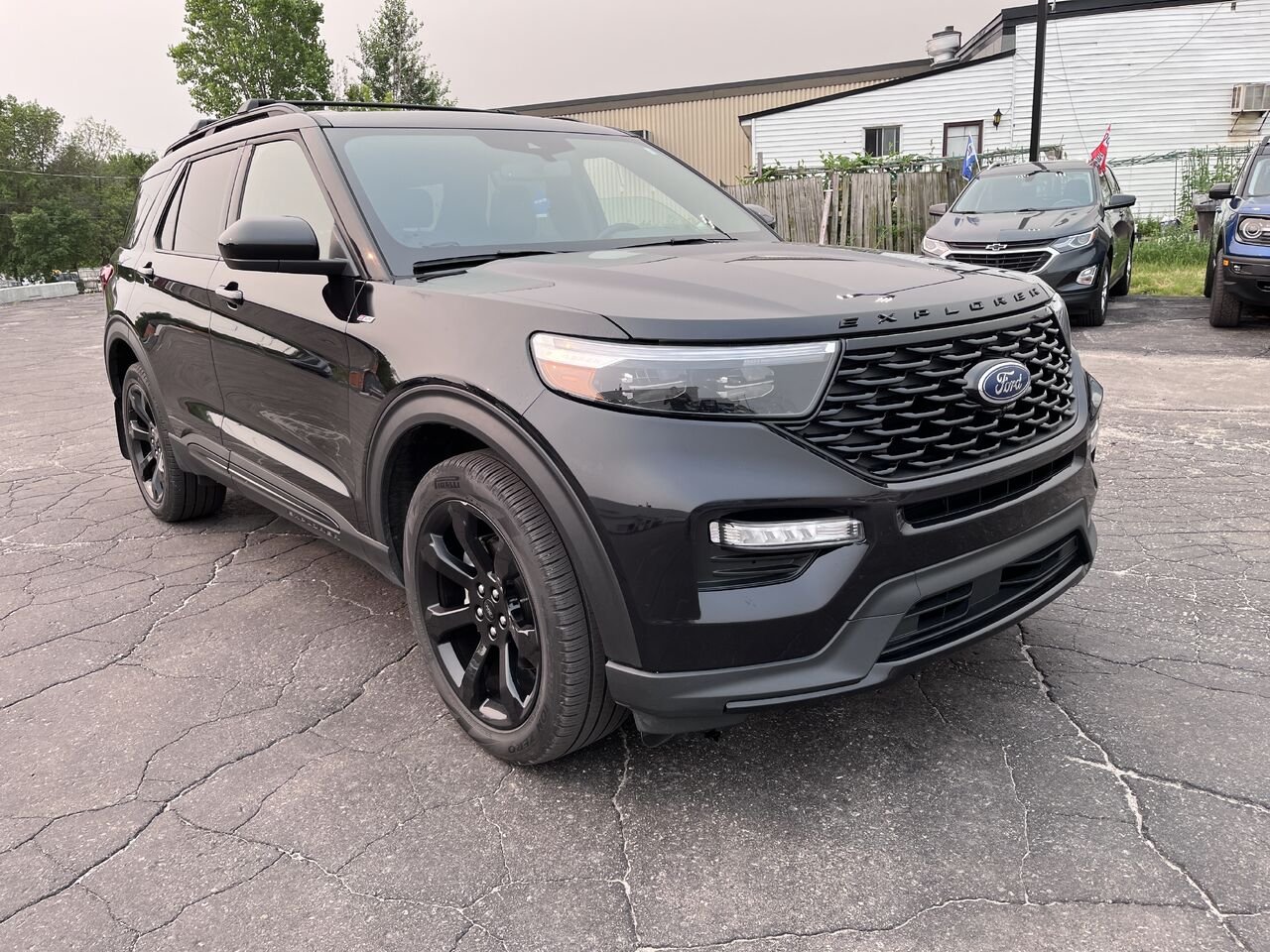 Ford Explorer 2024 Noir Mont-Laurier - photo #2
