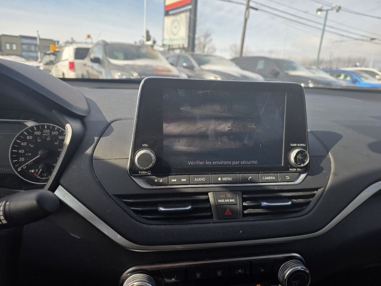 2023 Nissan Altima Black  - photo #15