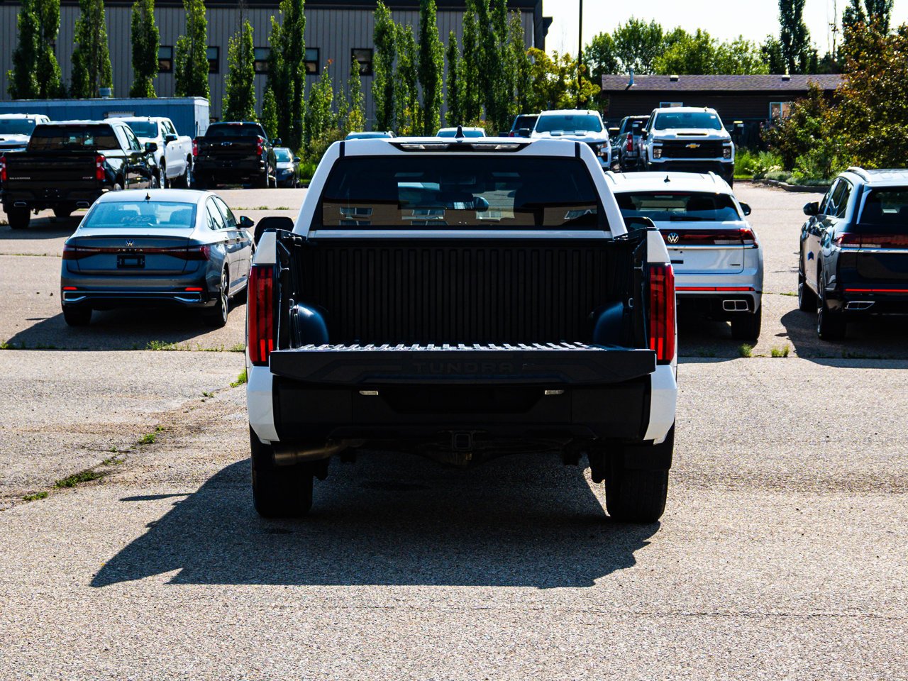 2025 Toyota Tundra 4x4 Crewmax SR White Sherwood Park - photo #14
