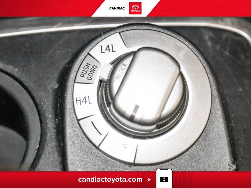 Toyota 4Runner 2017 Blanc Laval - photo #29