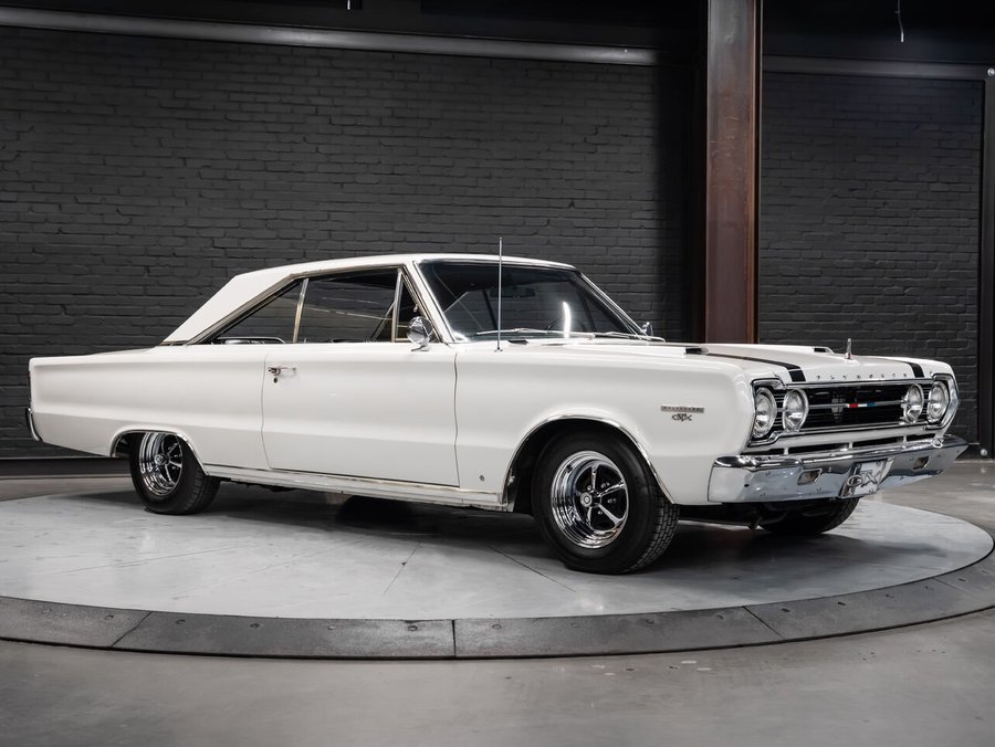 1967 Plymouth GTX 1967 White