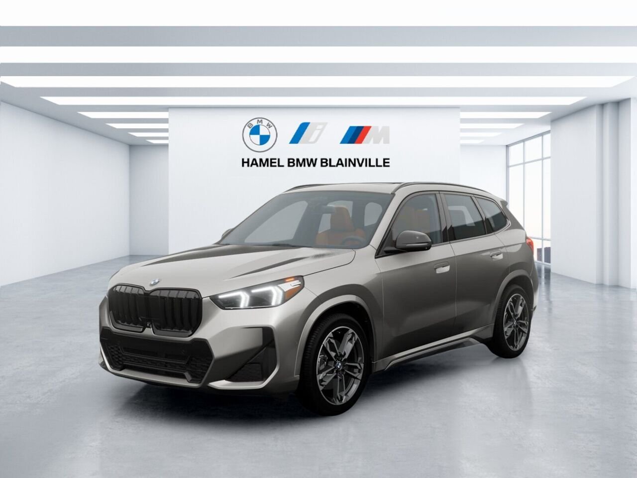 2026 BMW X1 Space Silver Metallic Blainville - photo #0