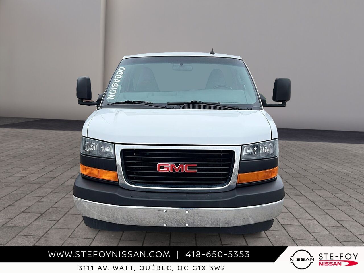 2023 GMC Savana Cutaway