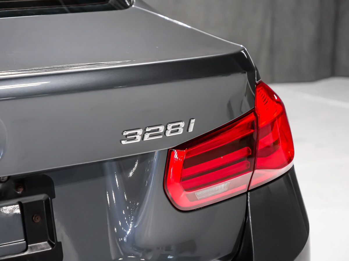 2016 BMW 3 Series 328i xDrive Grey Montreal - photo #6