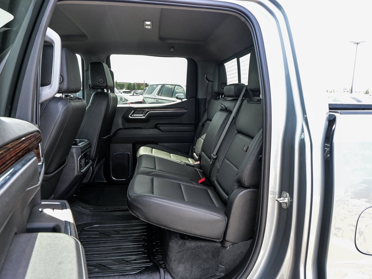 2024 GMC Sierra 1500 4WD Crew Cab 147 Elevation Grey Sherwood Park - photo #30