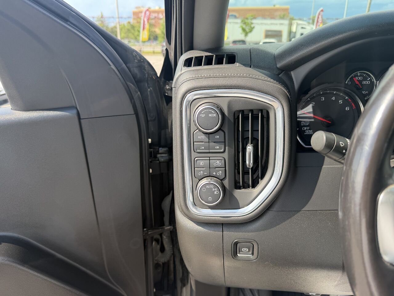2021 CHEVROLET SILVERADO 1500 RST RST cabine multiplace 4RM 157 po Black Gatineau - photo #9