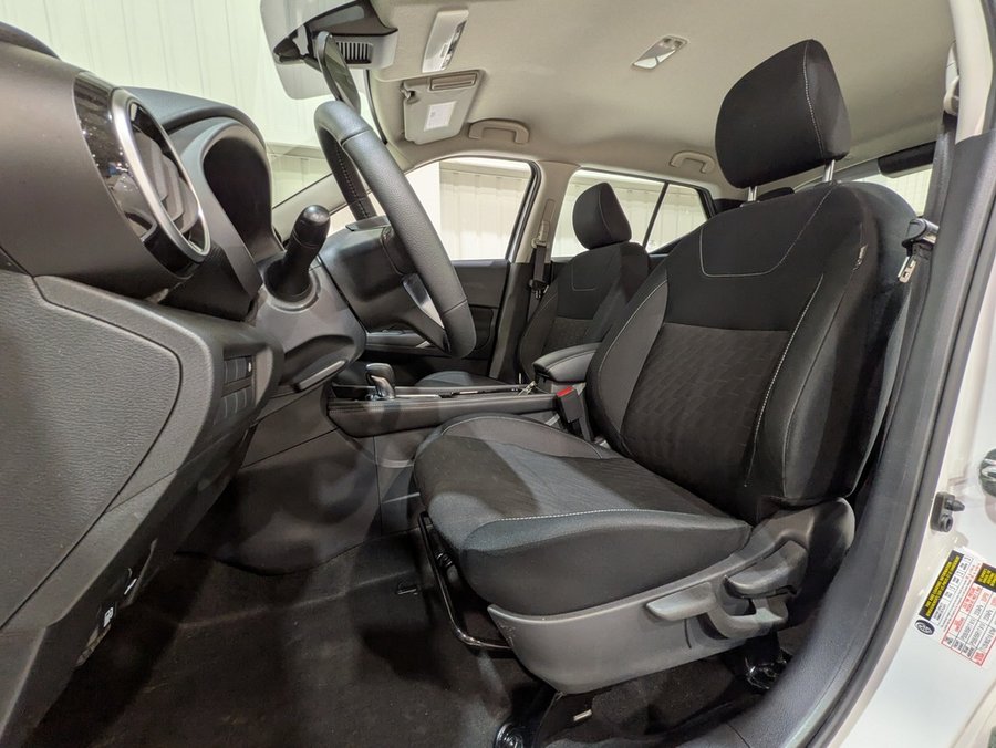 Nissan Kicks SV FWD 2024 Blanc