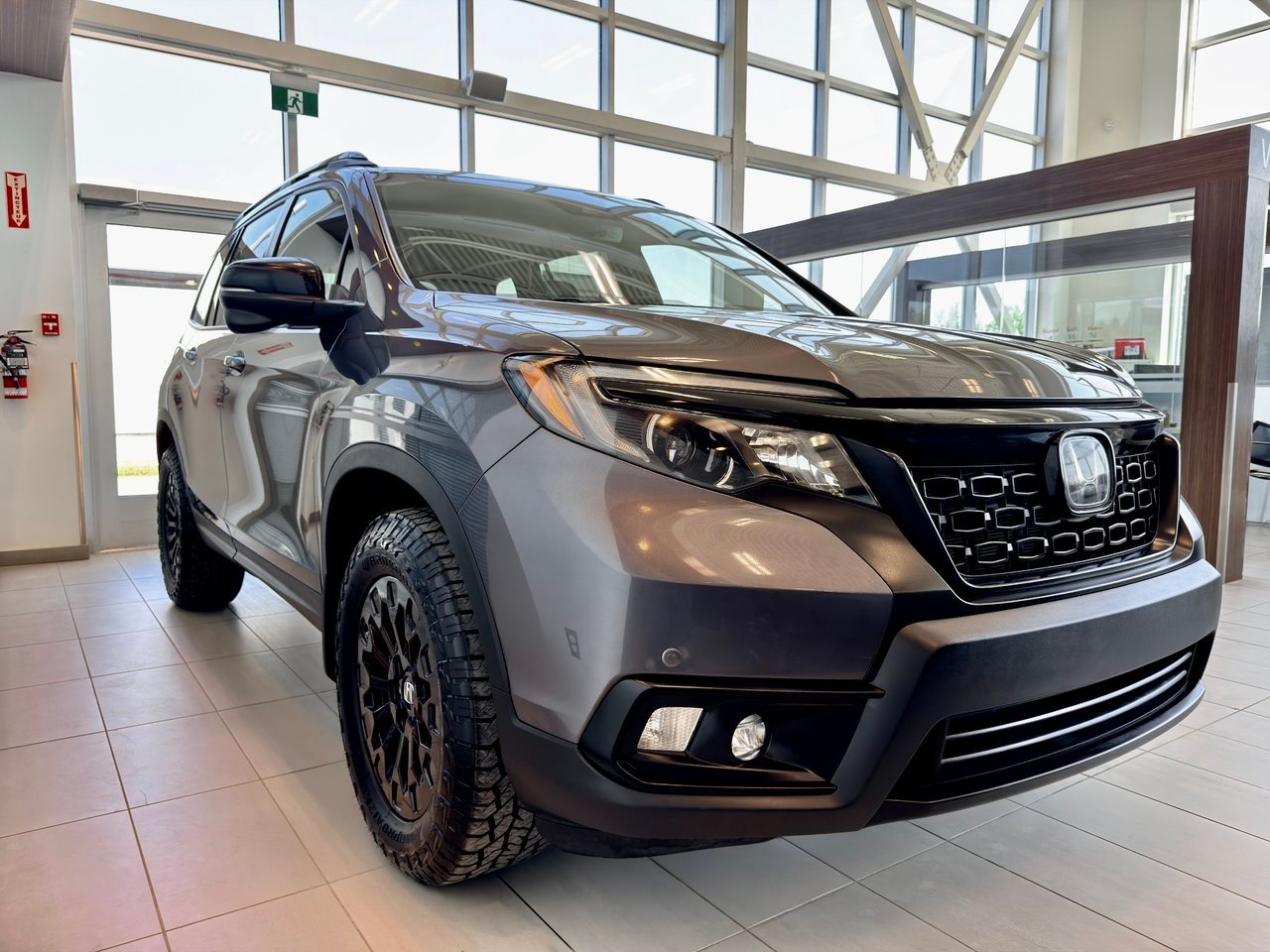 Honda Passport 2020 Gris Notre-Dame-des-Prairies - photo #6