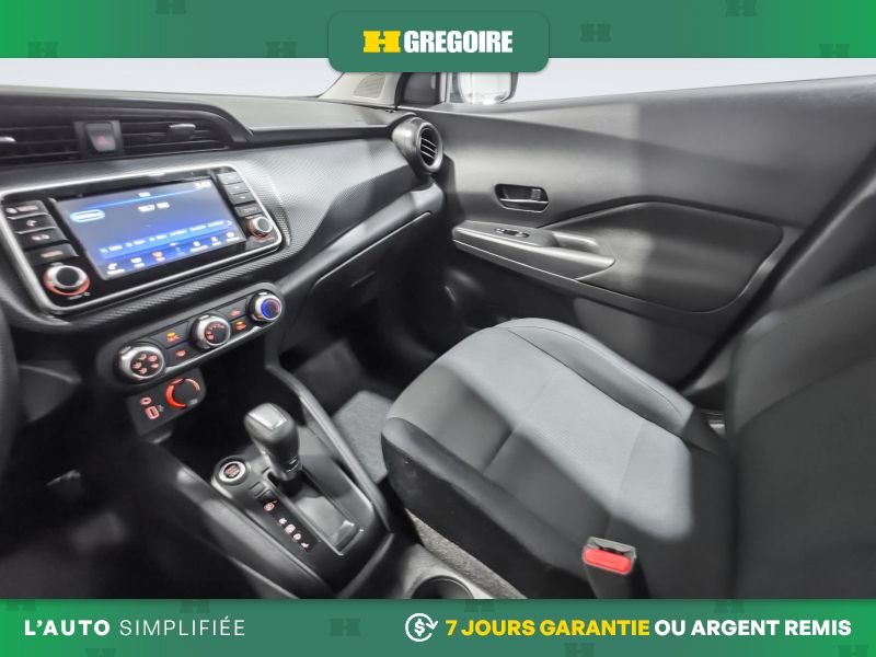 Nissan Kicks 2024 Gris Blainville - photo #22