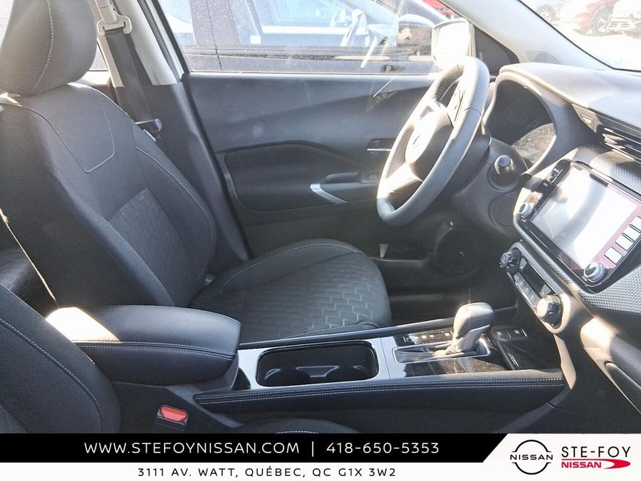 2024 Nissan Kicks SV 2024 White