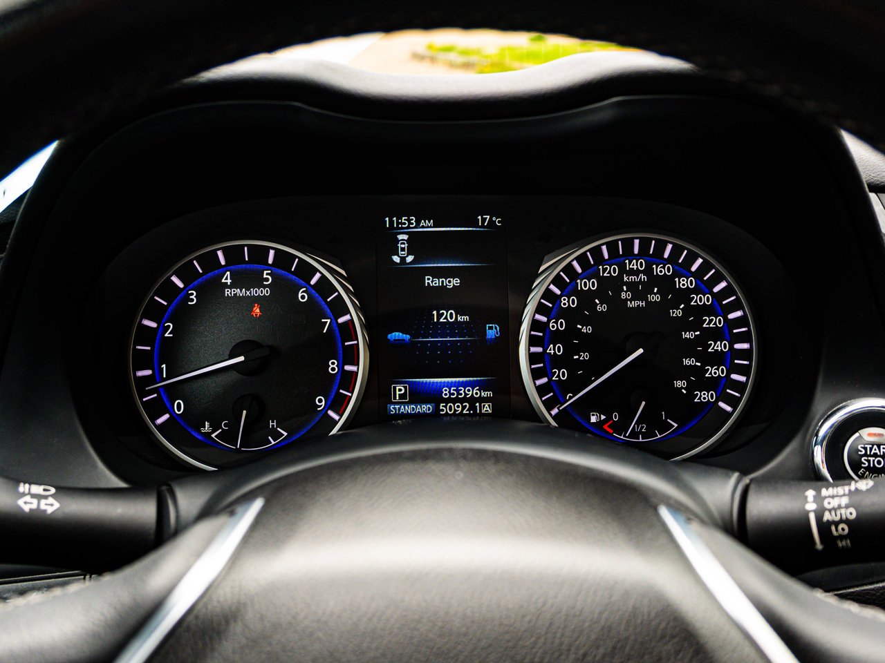 2017 INFINITI Q60 2dr Cpe 3.0t White Sherwood Park - photo #23