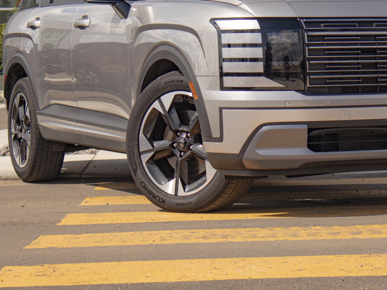 2026 Hyundai Palisade Preferred Trend AWD Grey Sherwood Park - photo #4