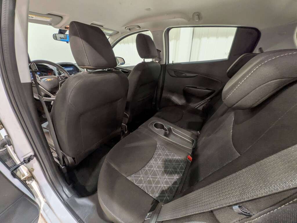 Chevrolet Spark 2019 Blanc Val-David - photo #8