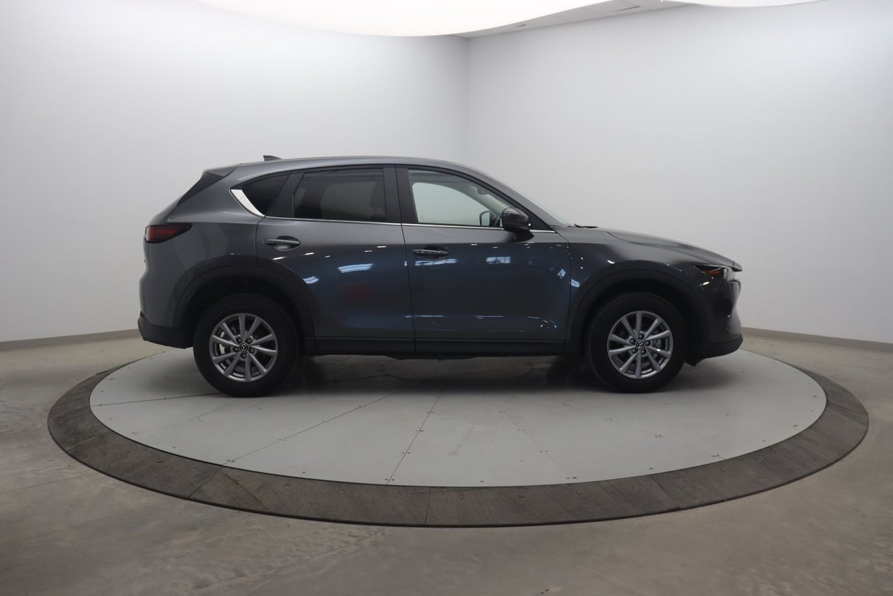 Mazda CX-5 2023 Gris Baie-Comeau - photo #2